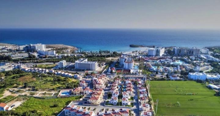 Nissi Golden Sands Sea View 2 Bedroom Apartment Ajia Napa Zewnętrze zdjęcie